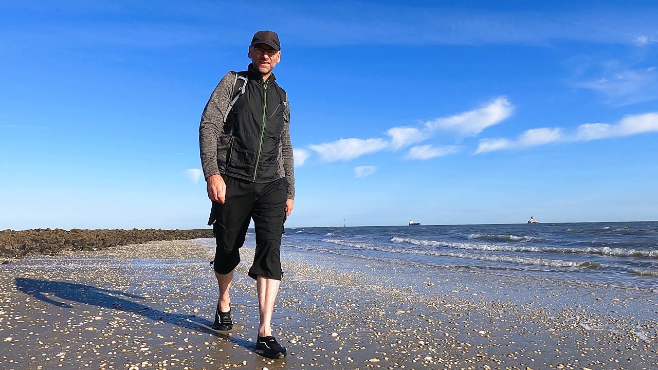 At low tide and north wind on the mudflats