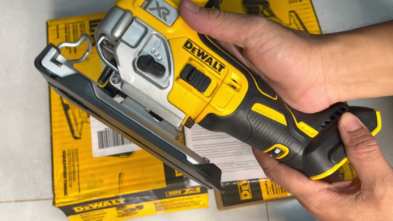 M&aacute;y cưa lọng dewalt DCS335 Mexico new #dewaltdcs335 body new USA lh 0962232180 tung