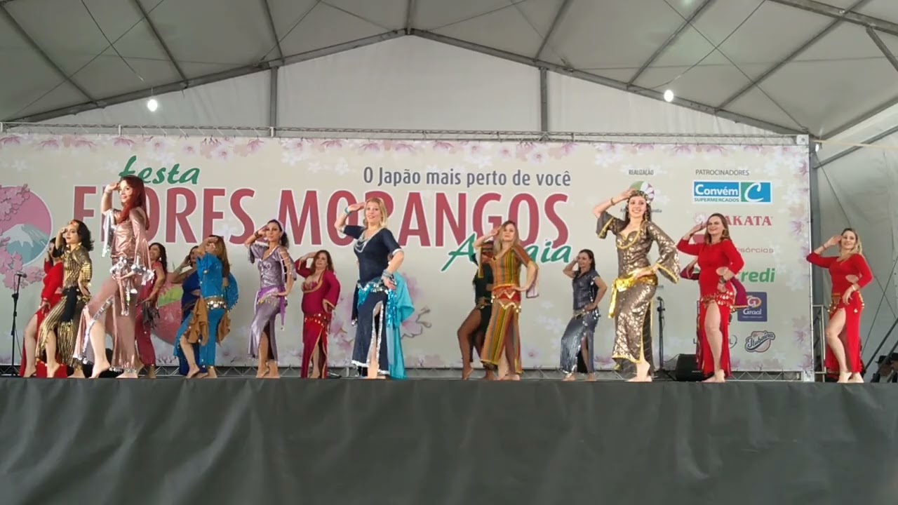 Dança do Ventre com Pandora Danças na Festa das Flores e Morangos de Atibaia 2022