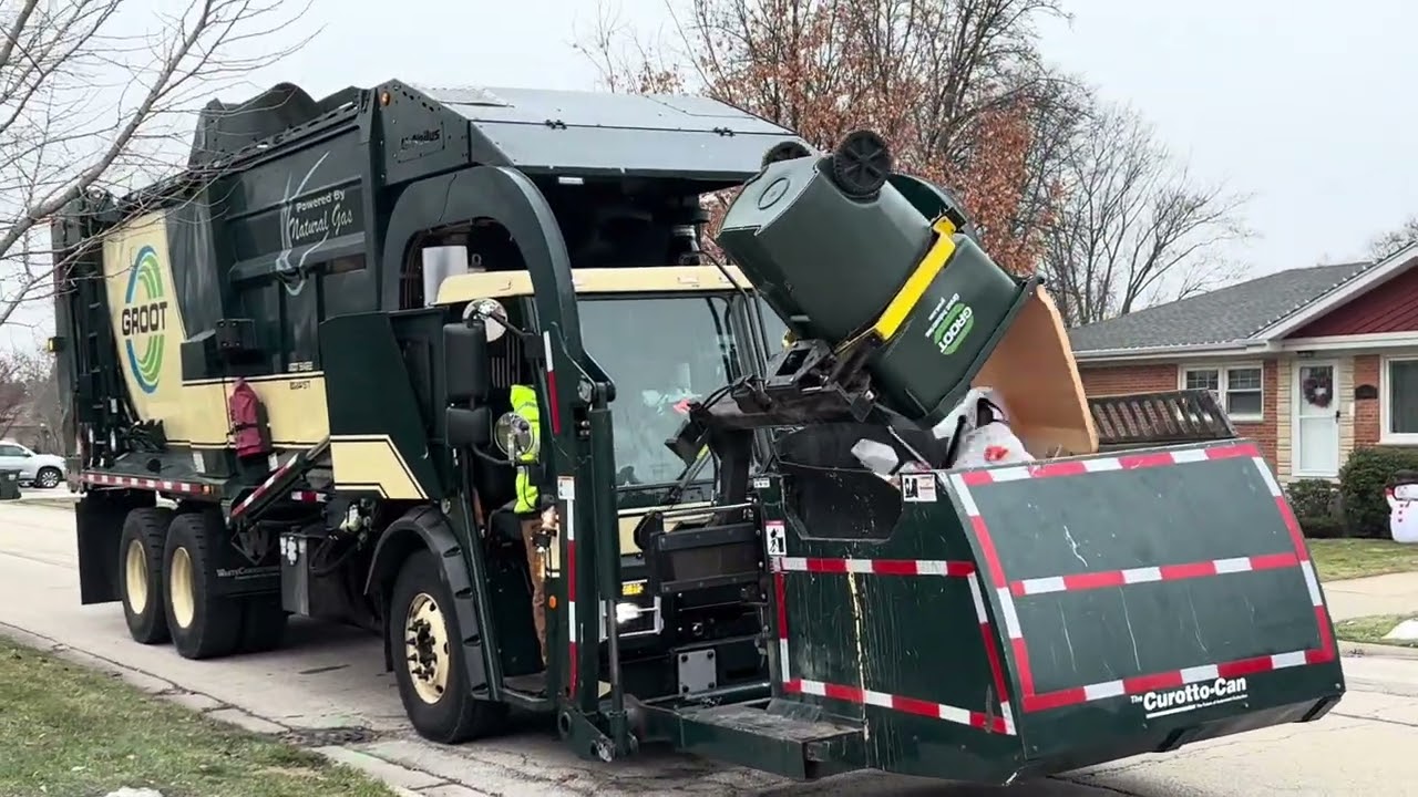 Groot Mack Mcneilus front loader with Curotto can on post Christmas recycling and heavy cardboard.