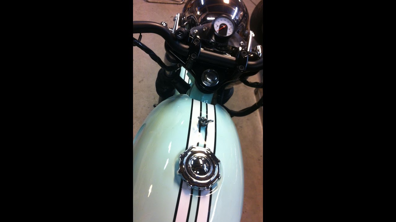 Honda CB250N 1981 transformation to a Cafe Racer