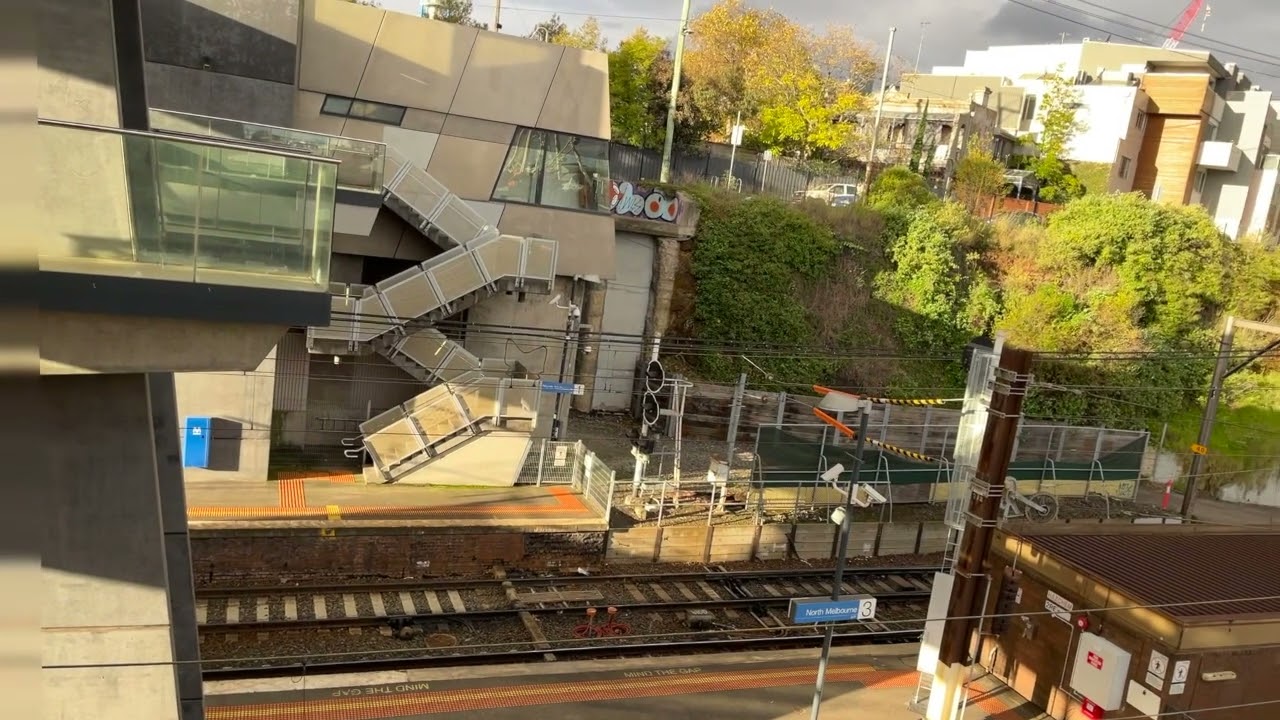 An Ordered View (2022)