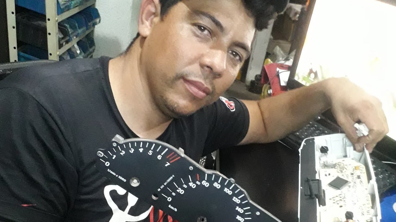 DEFEITO NO CONTA GIROS E VELOCÍMETRO DO VECTRA 97