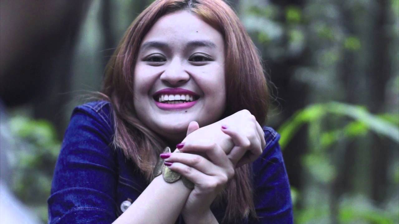 STARLIT - Kita Berbeda ( Official Video Clip)