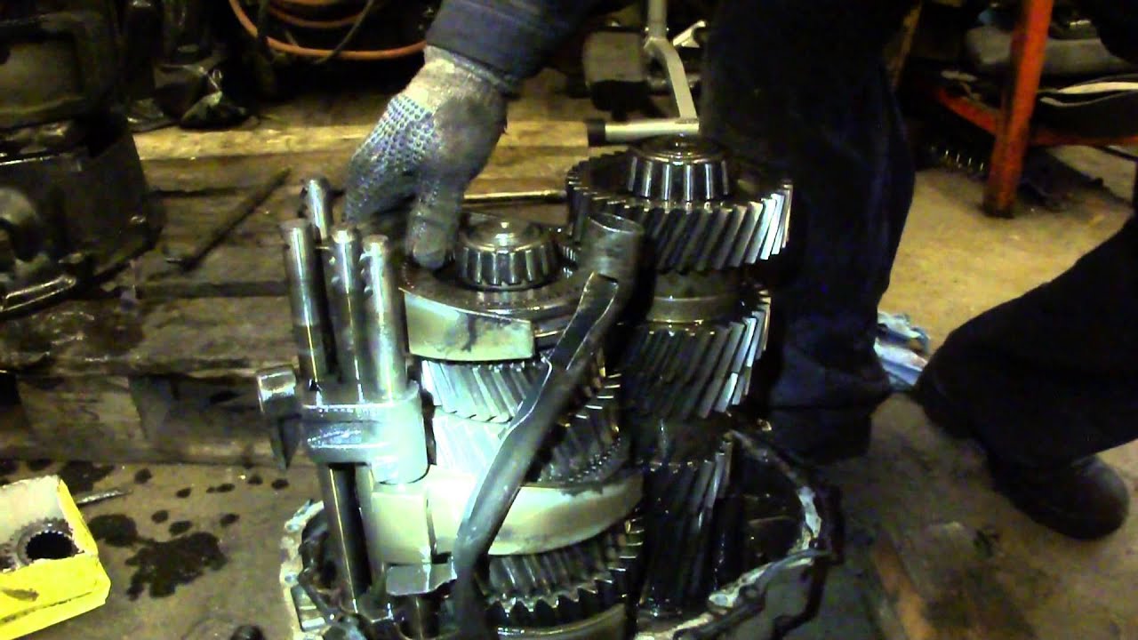 Коробка передач ZF R800(VOLVO FL) Gearbox