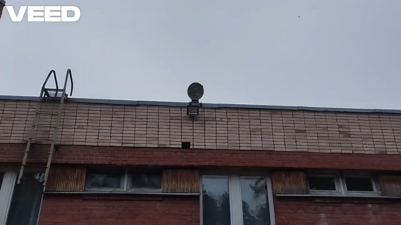 Нерабочие светильники около пансионата 