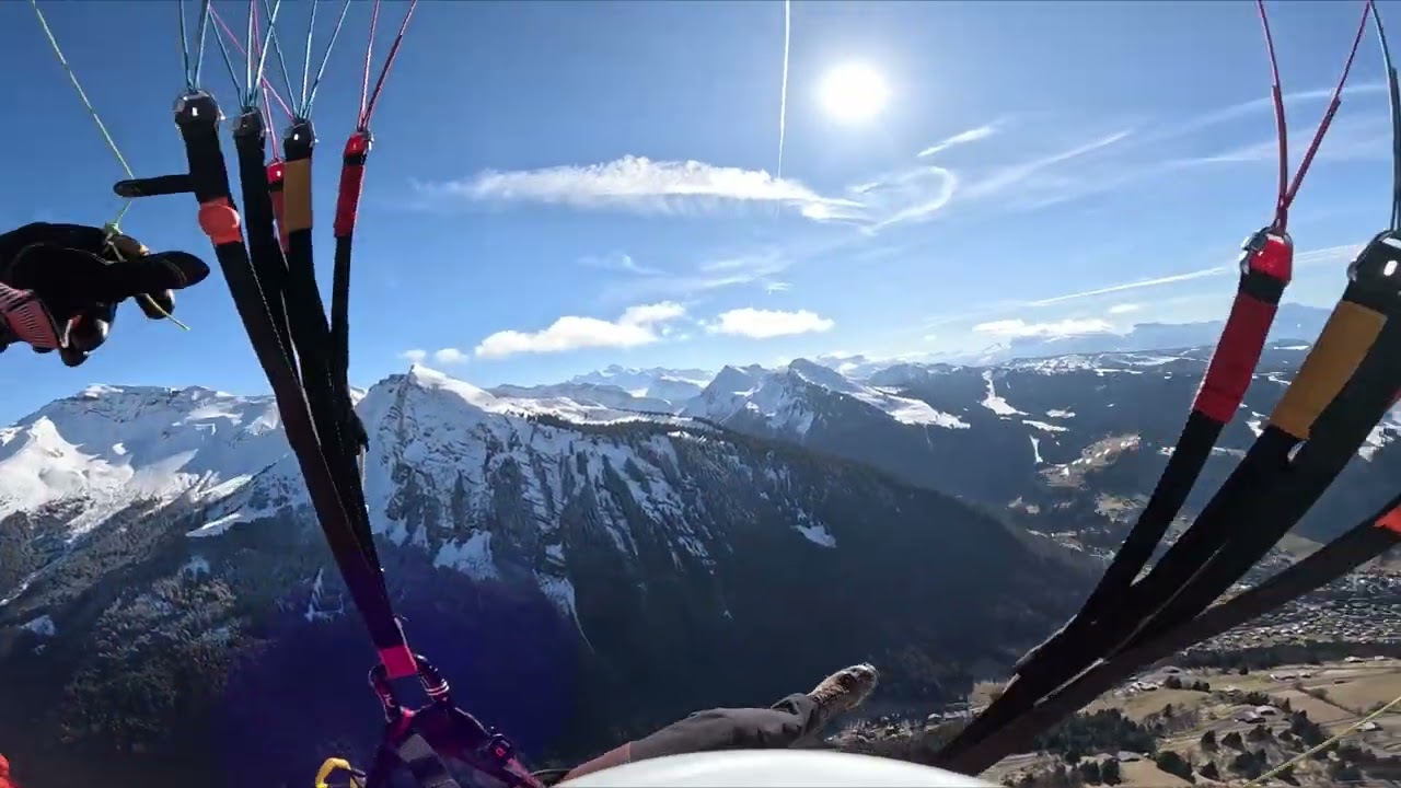 Morzine paragliding - 1ers thermiques