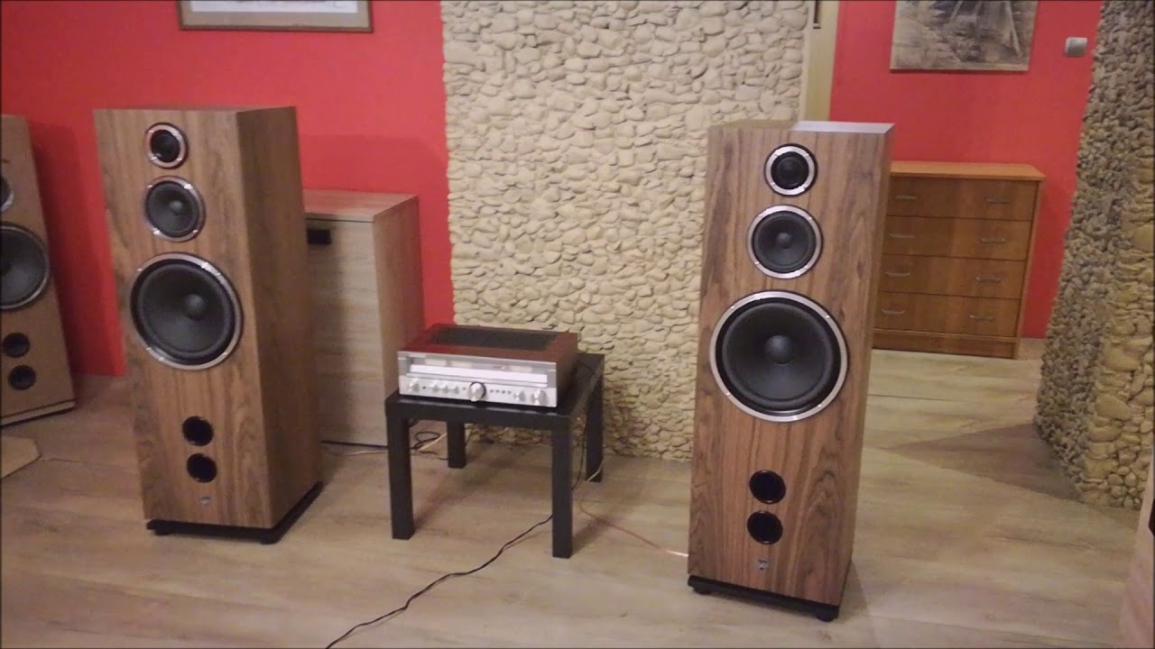 Kolumny podłogowe Q series. Model F-EX [Wilk-Audio-Projekt]