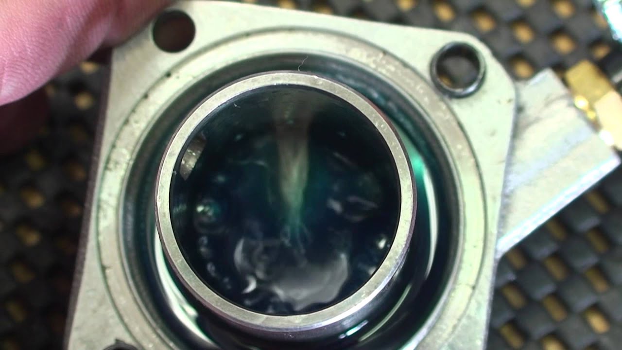 SR50 Air compressor leak testing.wmv