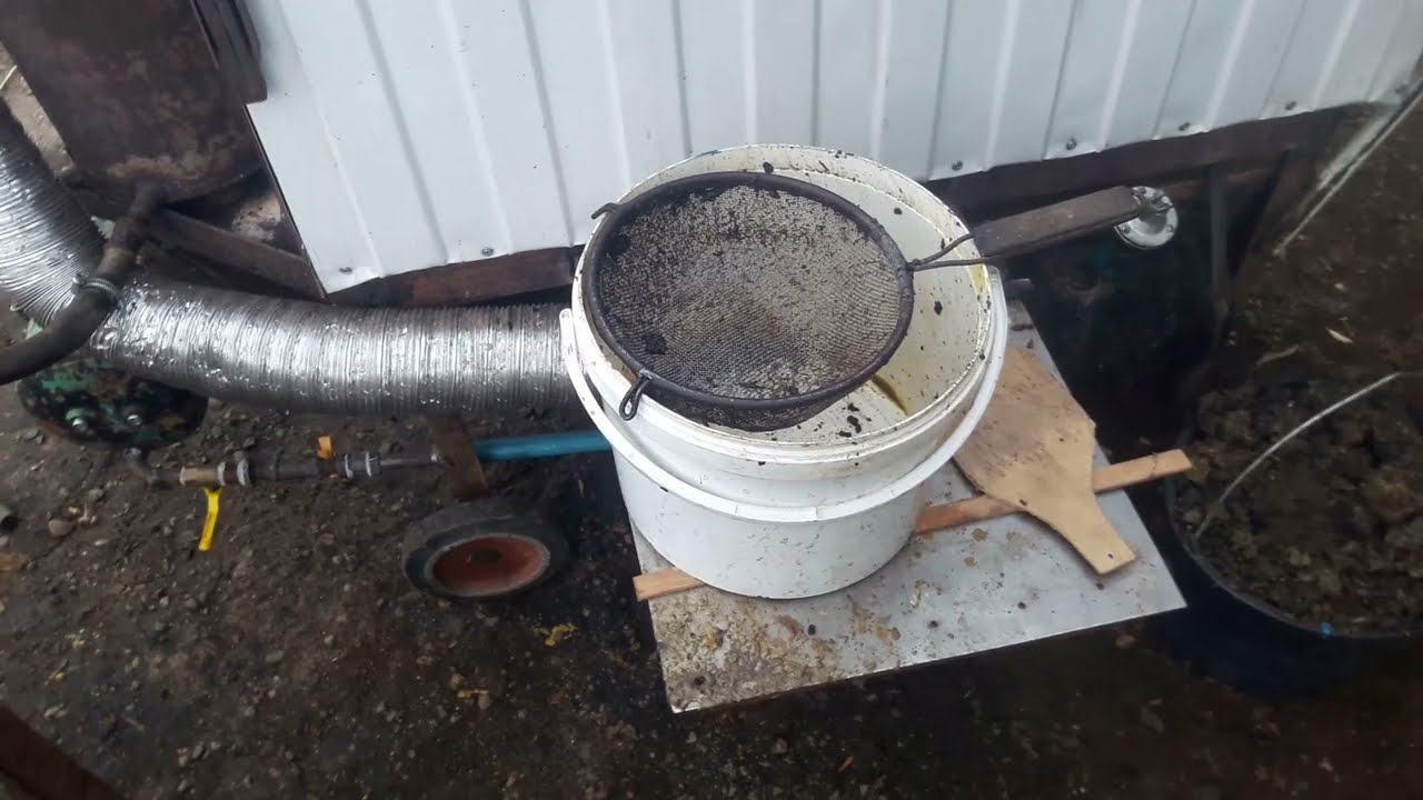 Отжим воска из мервы после паровой воскотопки