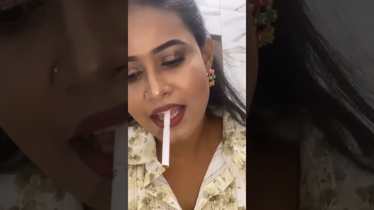 Attitude Girls Smoking 🚭💔💔🚬 #foryou #smoke #girlssmokingstatus #shorts #smoker #smokeyeye #trending