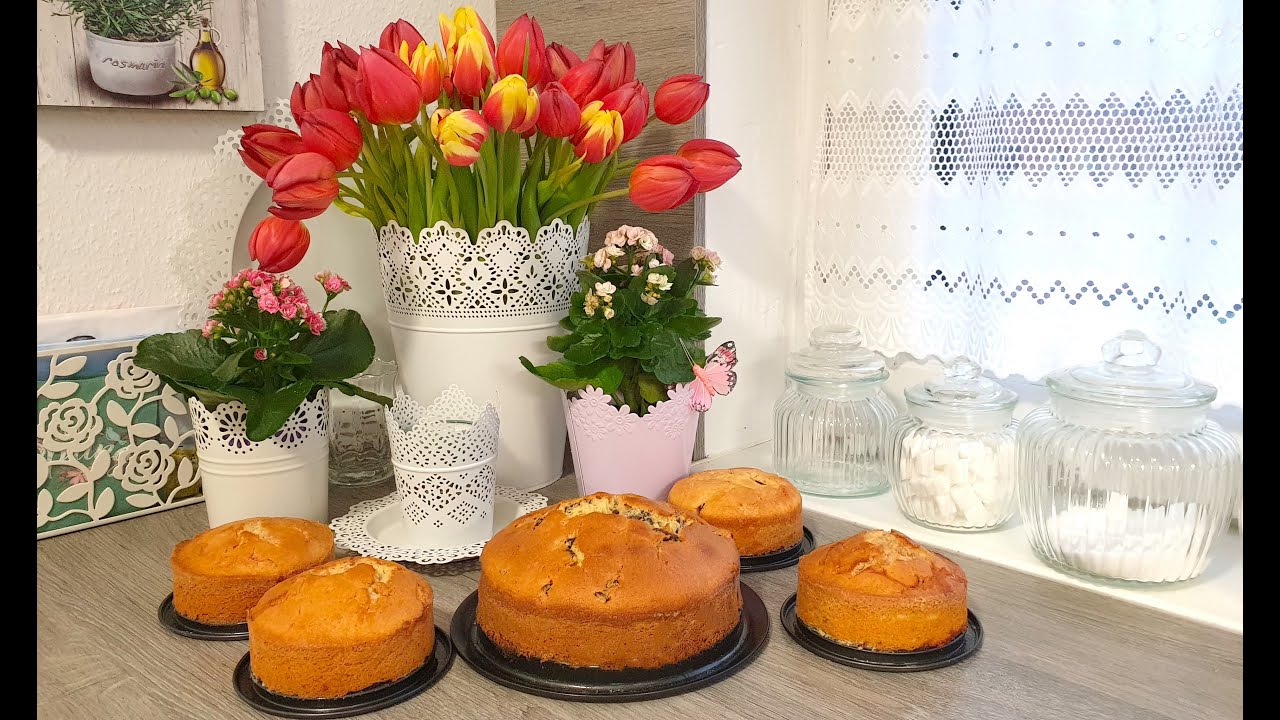 Тортики с ягодой малиной!Кекс с изюмом!