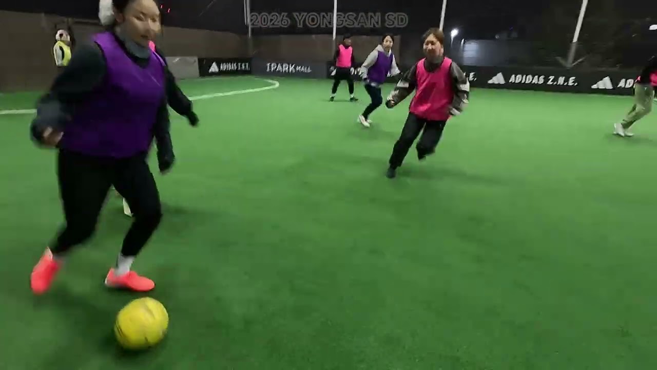 ⚽20260210 Tuesday I caught the ball but I can't think of the next one 😱