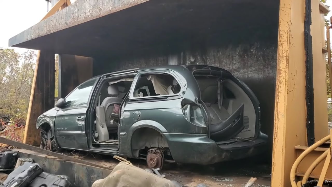 Car Crusher Crushing Cars 109