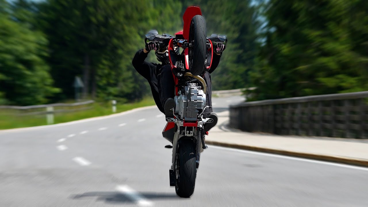 PICKING UP THE GASGAS SUPERMOTO I WON IN AUSTRIA | LARS LION