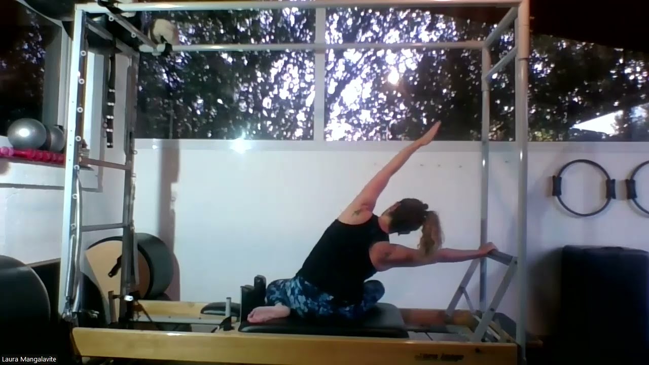 Ejercicio Pilates Mermaid (Sirena)