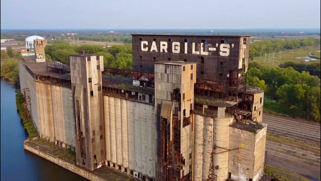 CLIMBING ABANDONED GRAIN ELEVATOR - URBEX CARGILL’S BUFFALO NY [4K]