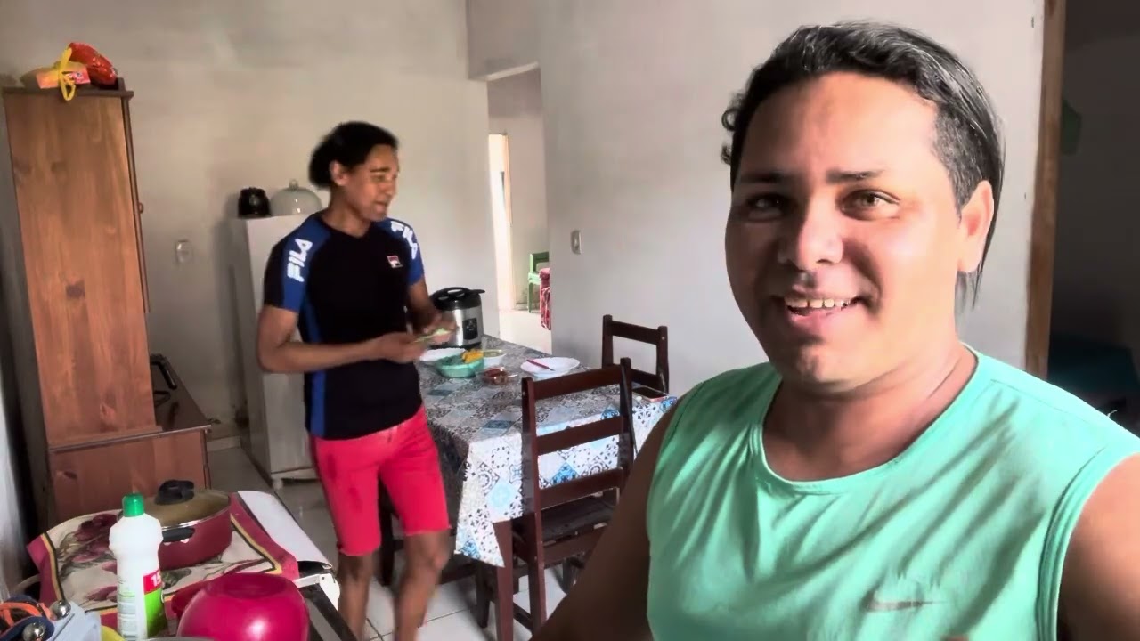 COMO CONHECE A MANA ERALDA ALMOÇO