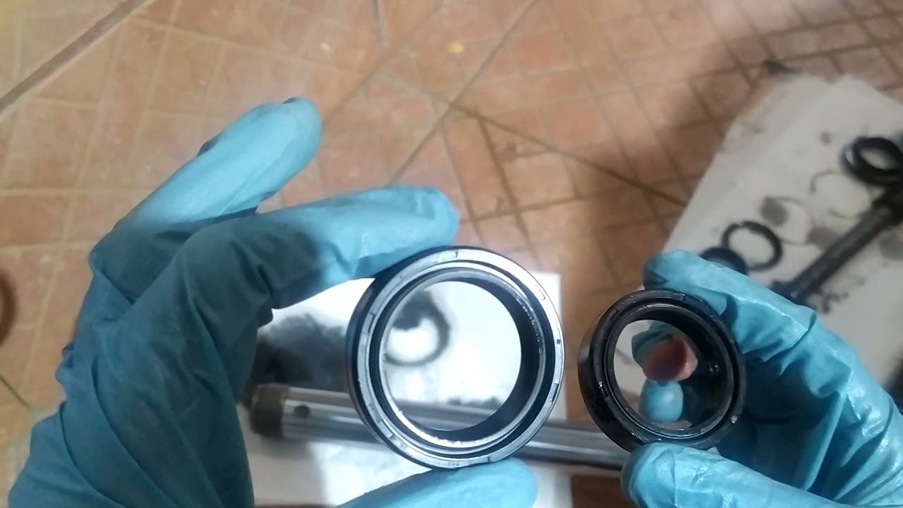 Cómo cambiar retenes de horquilla Daelim Roadwin 125