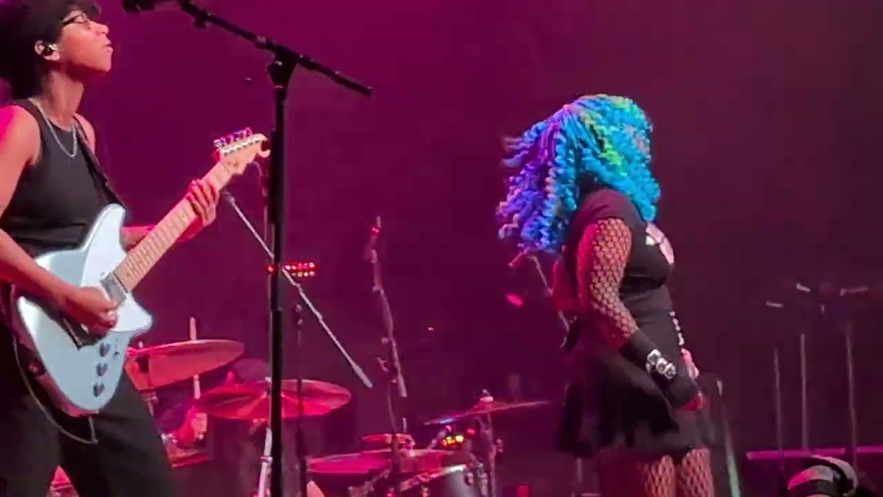 Meet Me @ The Altar - Live @ The Majestic Theatre, Detroit MI, 11-22-2024 (FULL SETLIST)