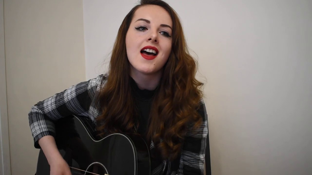 SIA - Unstoppable ( COVER ELLA )