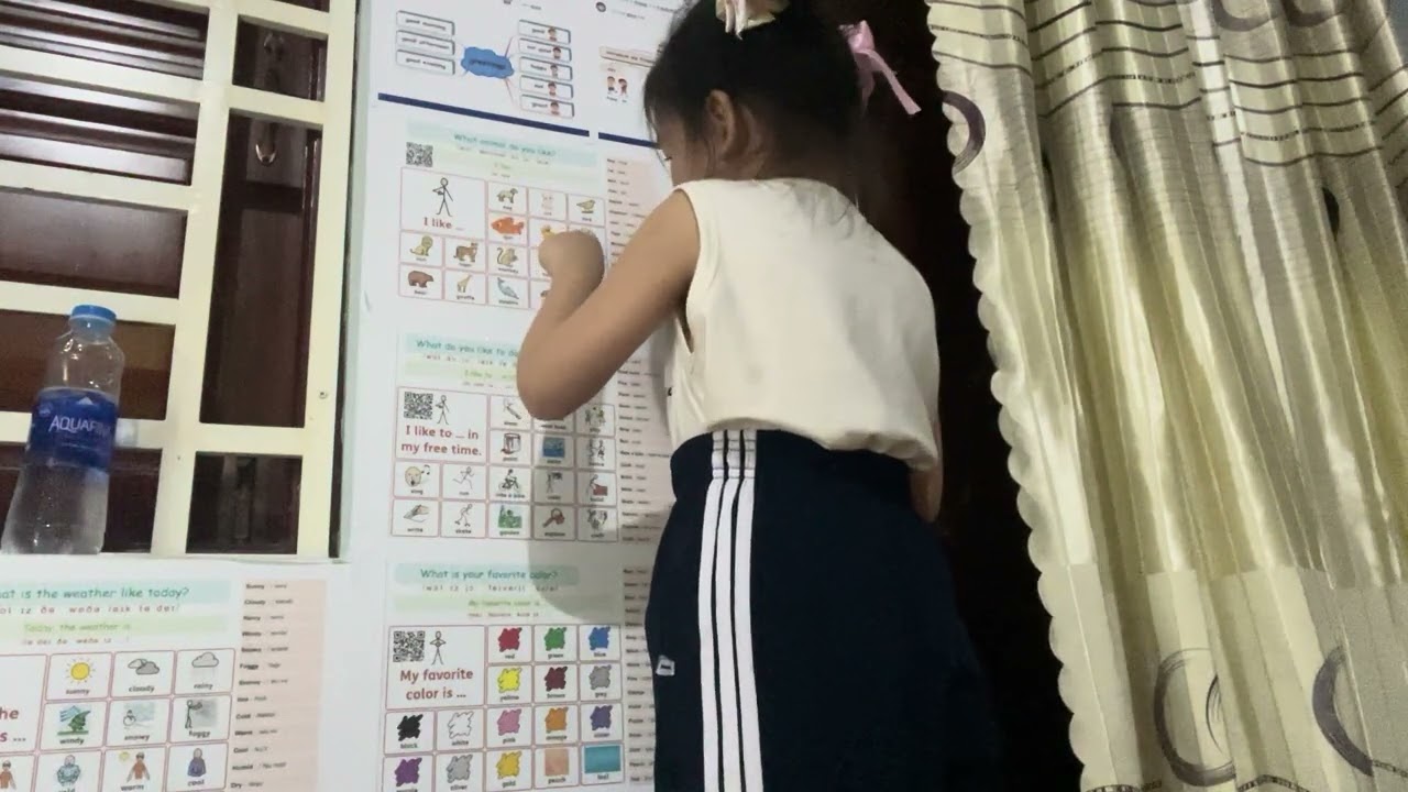 75.25 Gia An Đọc B&agrave;i What Animal do you like? I Like ....