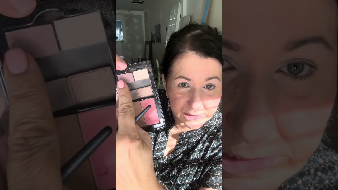 Step by Step Make Up Tutorial