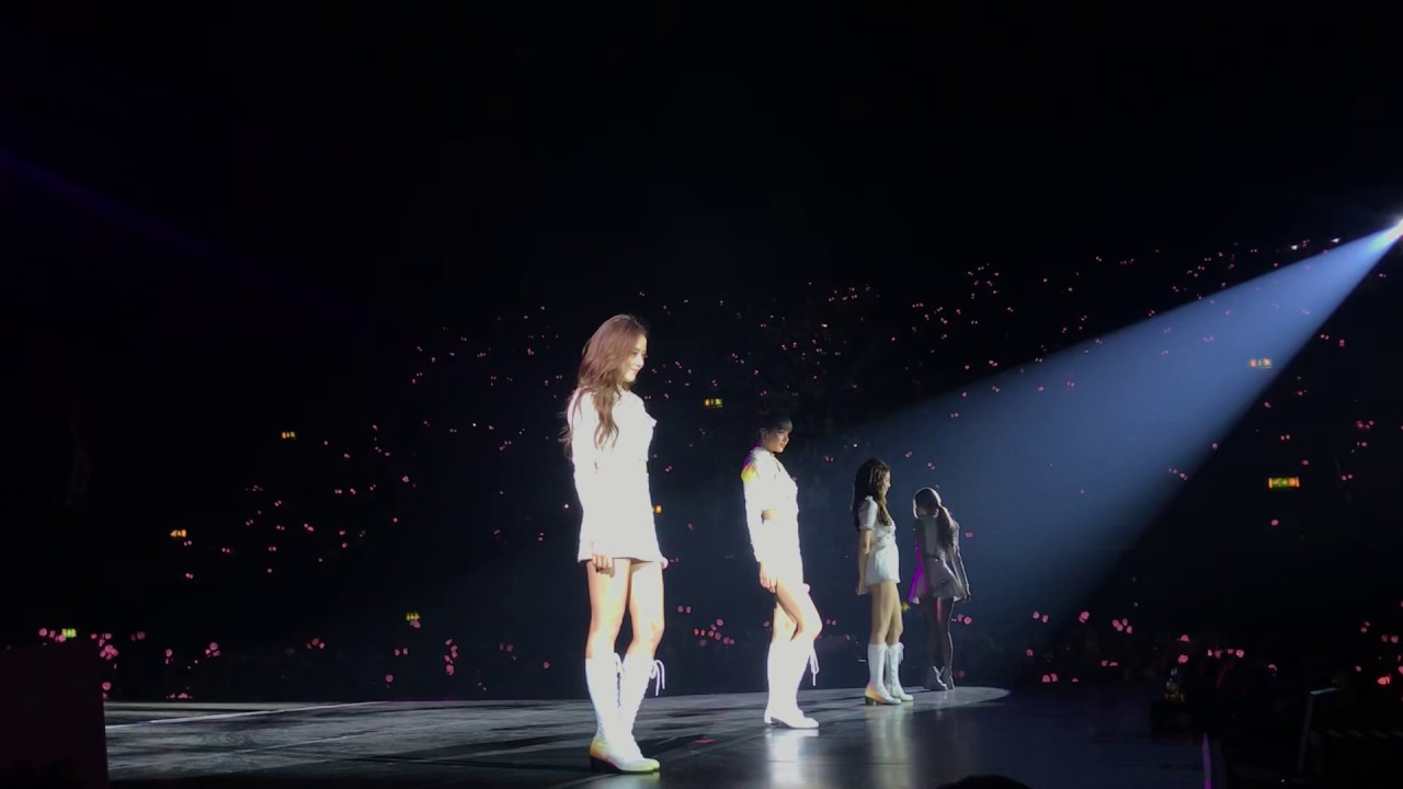 WHISTLE @ BLACKPINK London Wembley Arena