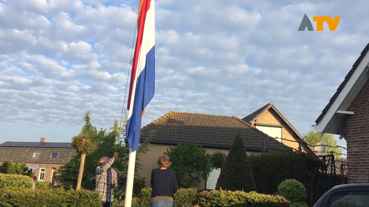Vroege vlaggers op Koningsdag  - Altena TV