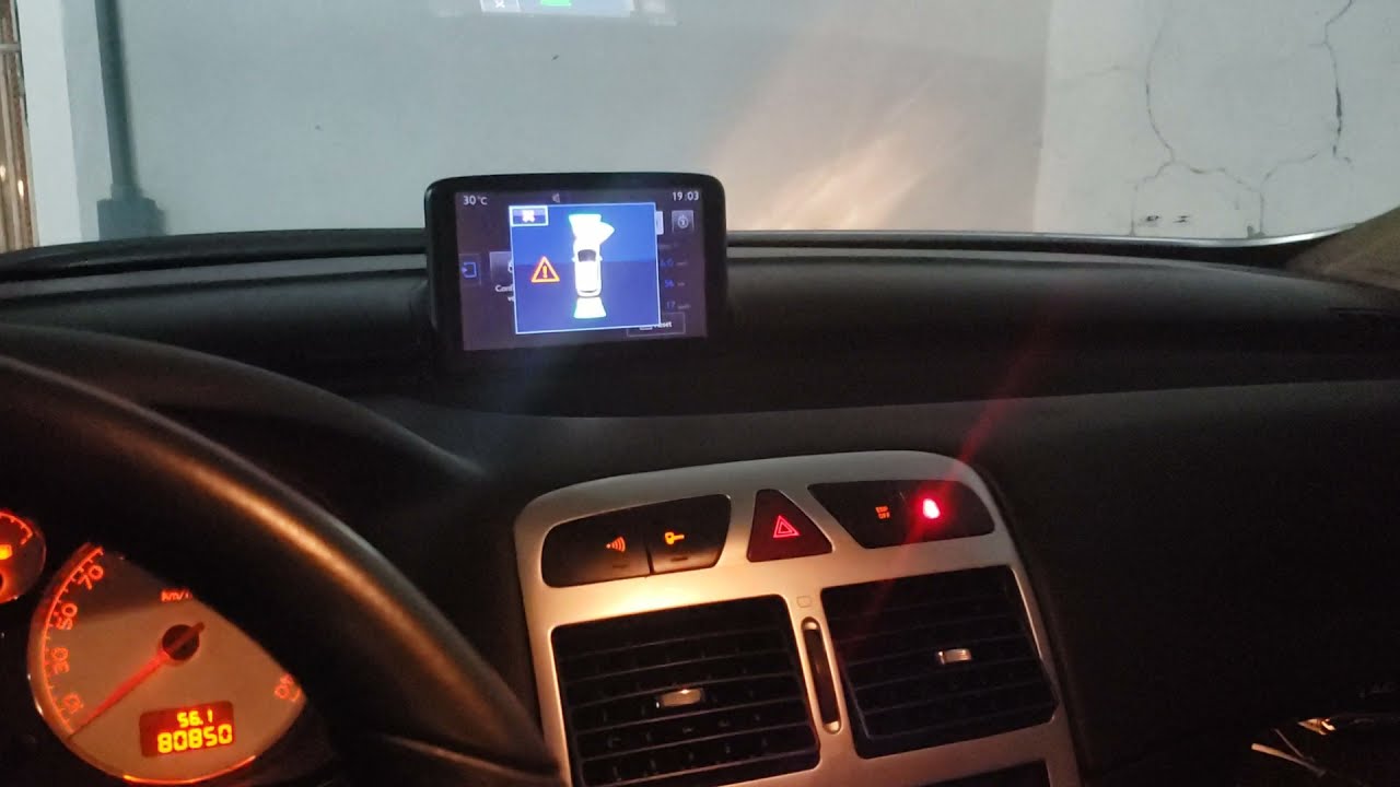 detalhes instalação smeg +iv2 carplay do 308 408 no peugeot 307 c4