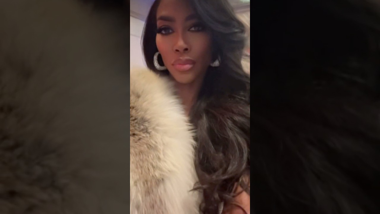 💋 Kenya Moore