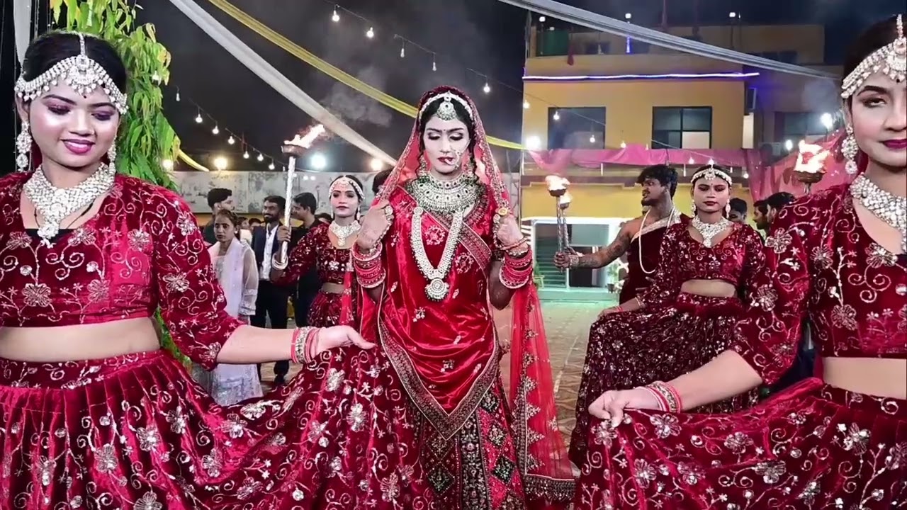 Dulhan ki varmaala entry ... Antara videography and photocity 9843107536