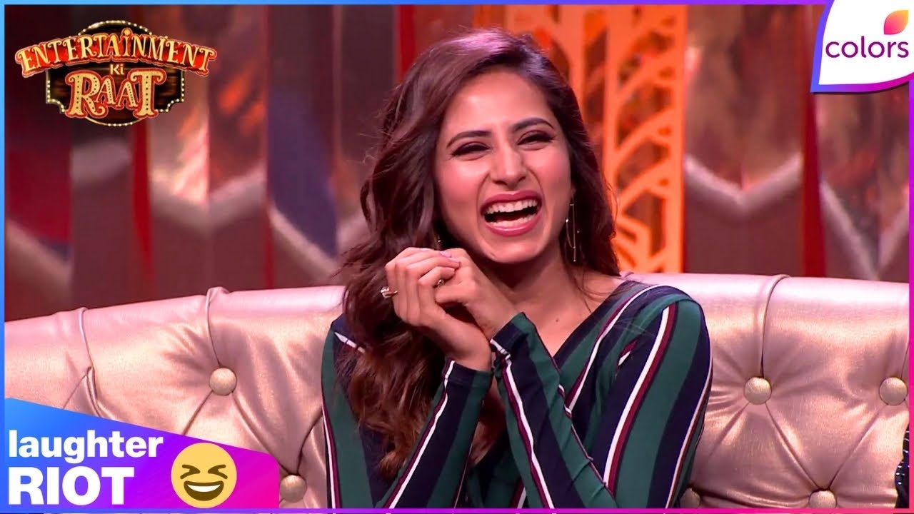 Entertainment Ki Raat | Asha Negi Gets Angry With Ravi Dubey,Why? | Colors TV