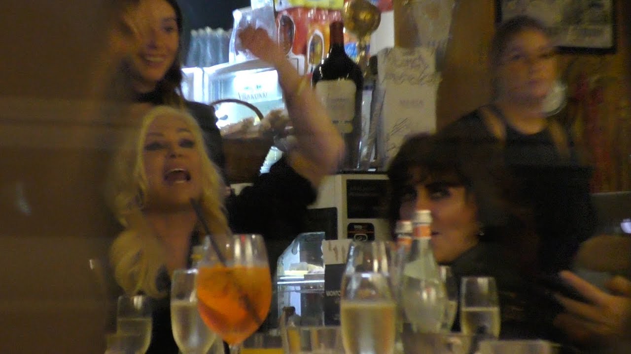 Toda la intimidad del festejo de Verónica Castro y @Su_Gimenez. @CristianCastro @vrocastroficial