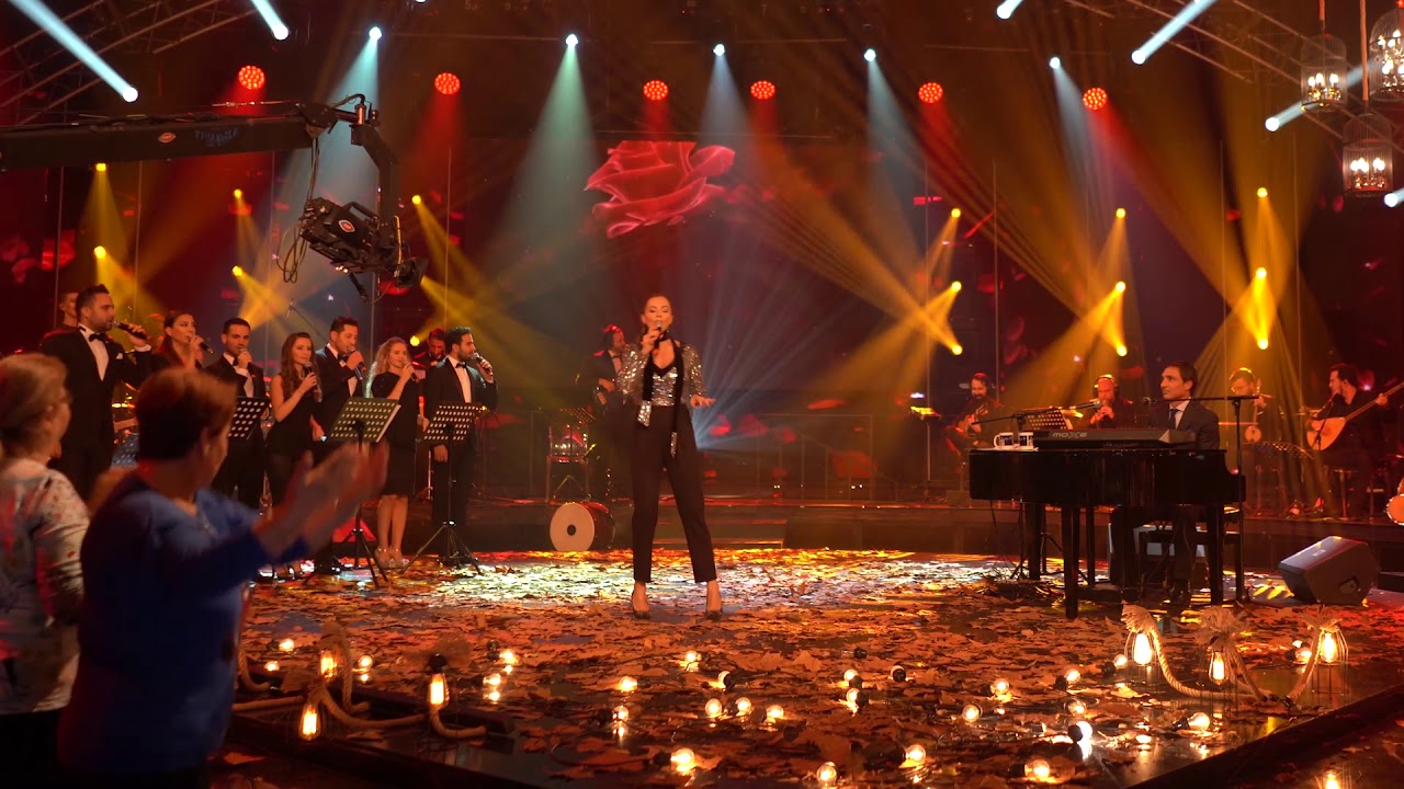 Züleyha & Enbe Orkestrası  -  Gül Yüzlü Gül Destim