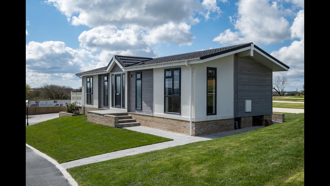Virtual Park Home Tour: Pathfinder Lighthouse | Newquay, Cornwall