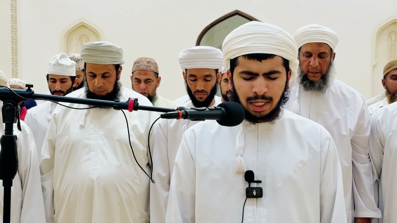 تلاوات من صلاة التراويح للقارئ الجلندى الربخي ( جامع بهلاء )