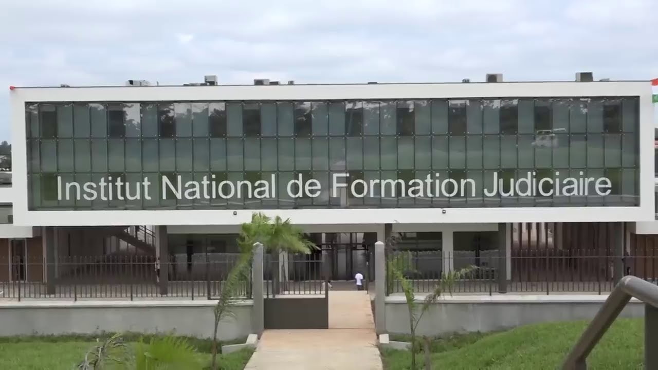 Visite du Président de la HABG à l' Institut National de formation judiciaire