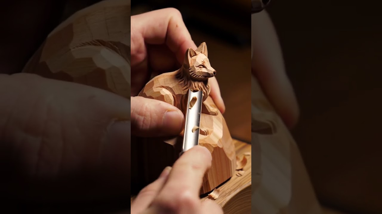 Incredible Tiny Fox Wood Carving! 力 (Timelapse)