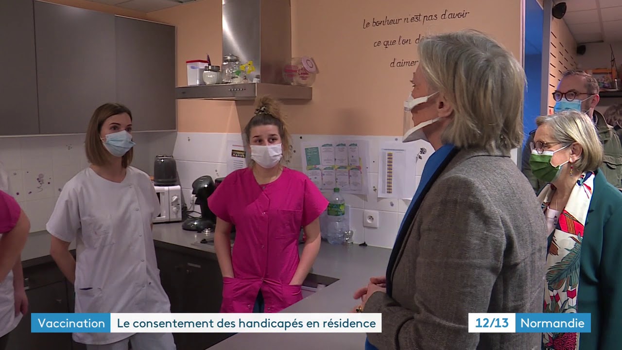 Visite de Sophie Cluzel secrétaire d'état aus personnes handicapées à Bois-Guillaume (76)