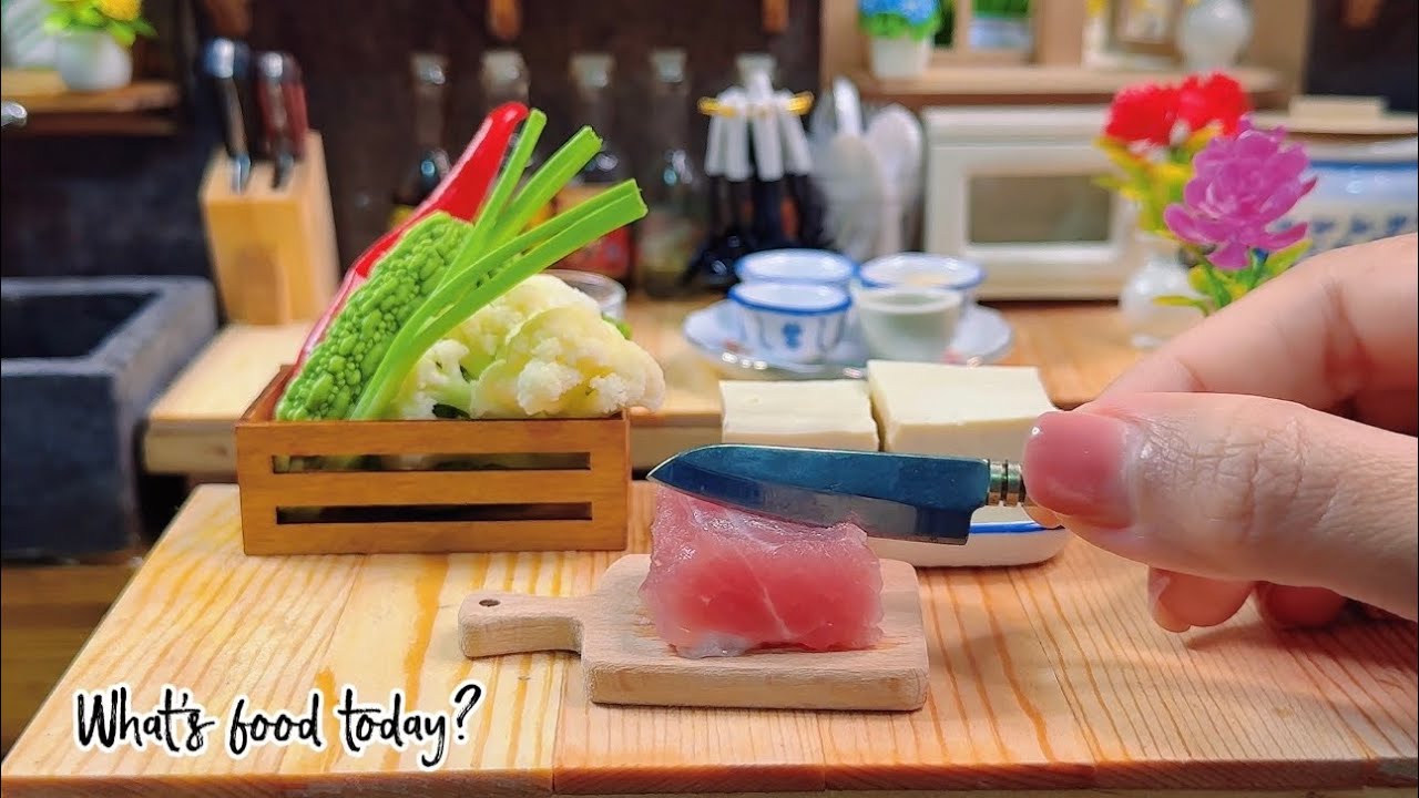 Miniature Pork Ball Wrapped With Vegetables l Best Tiny Cooking