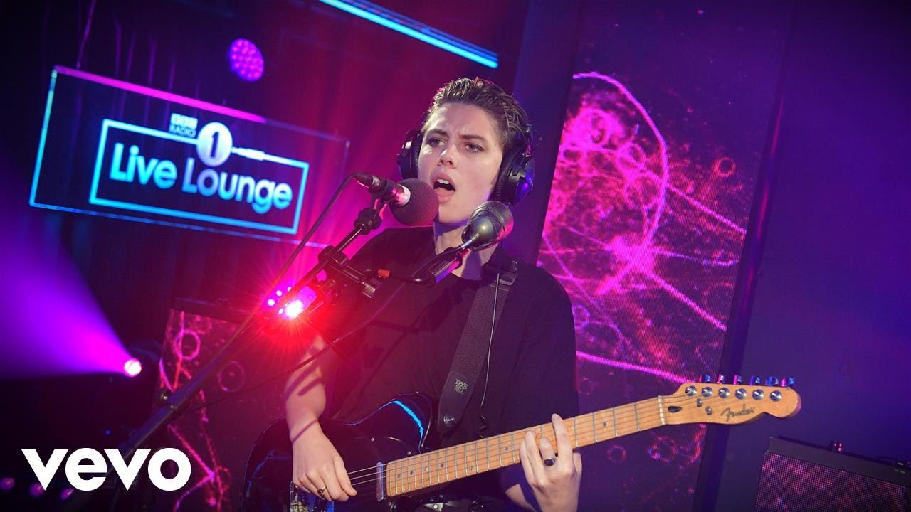 Wolf Alice - Beautifully Unconventional in the Live Lounge