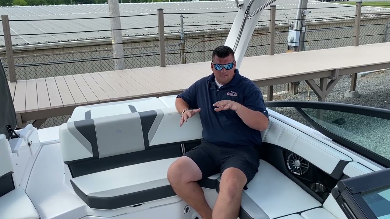 2022 Regal 2000 ES Bowrider 