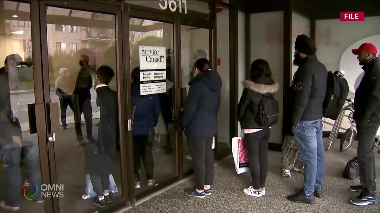 Maraming Canadians, sang-ayon bawasan ang TFWs sa Canada: Poll | OMNI News Filipino