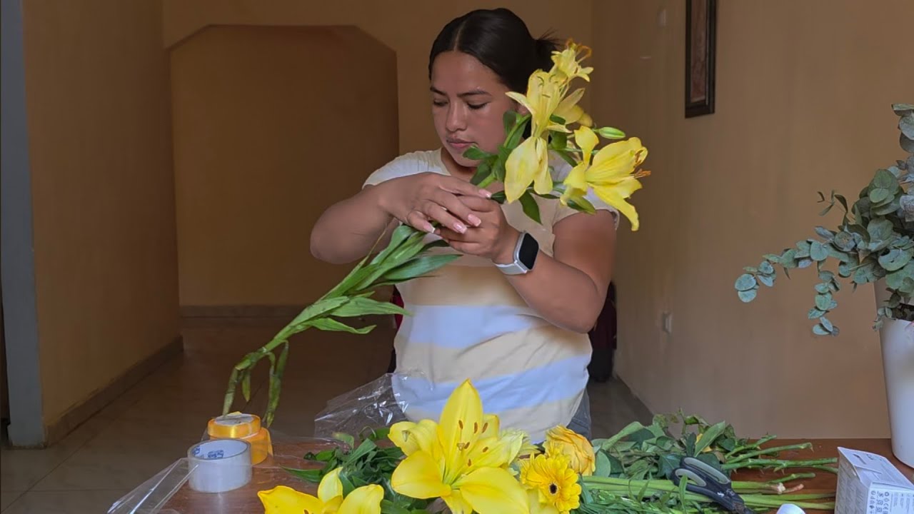 Yaki Muy Emocionada Estrena el Regalo Que Le dio su Novio para el día del Amor😍🙊
