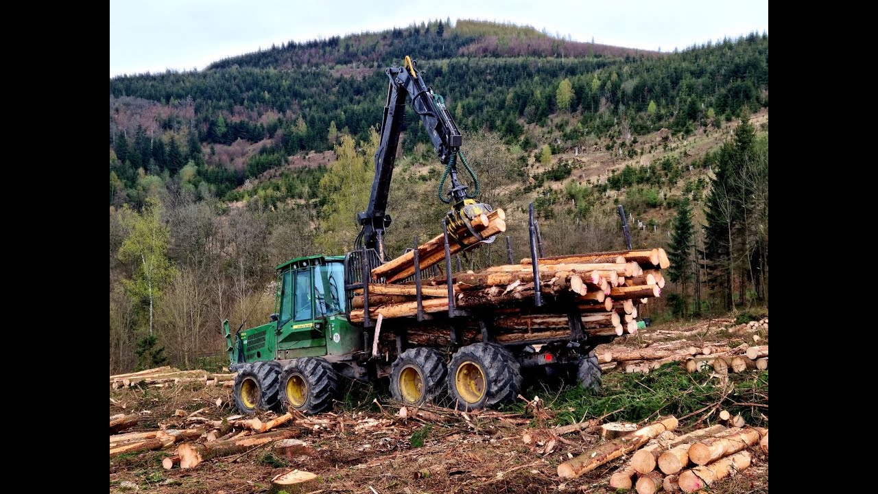 🌲*Deere with sound* • John Deere 1110D • Schipper Bosbouw B.V • Forwarder in action • Part-1🌲