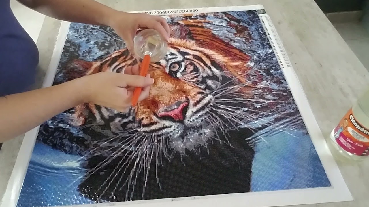Diamond painting Finition du DP tigre dans l'eau