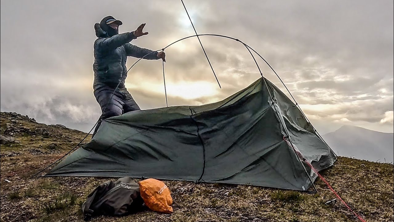 SOLO Mountain Camping in Heavy Winds | Can my new tent handle it?