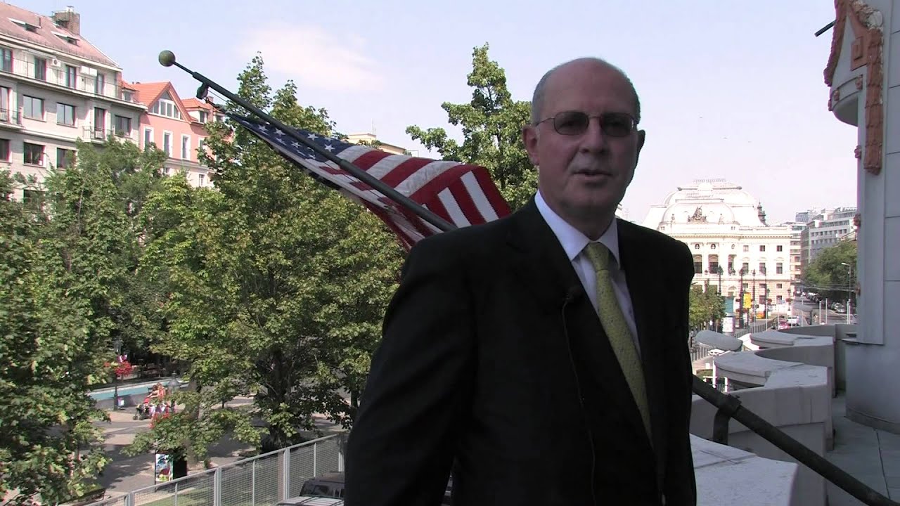 Ambassador Sedgwick to U.S. Citizens: Vote in 2012