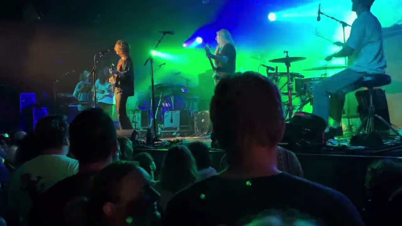 flipturn - Halfway (Live) | Longhorn Ballroom